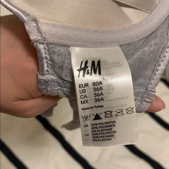 🌺🌺H&M Silver Sequin Bra - Picture 3 of 4